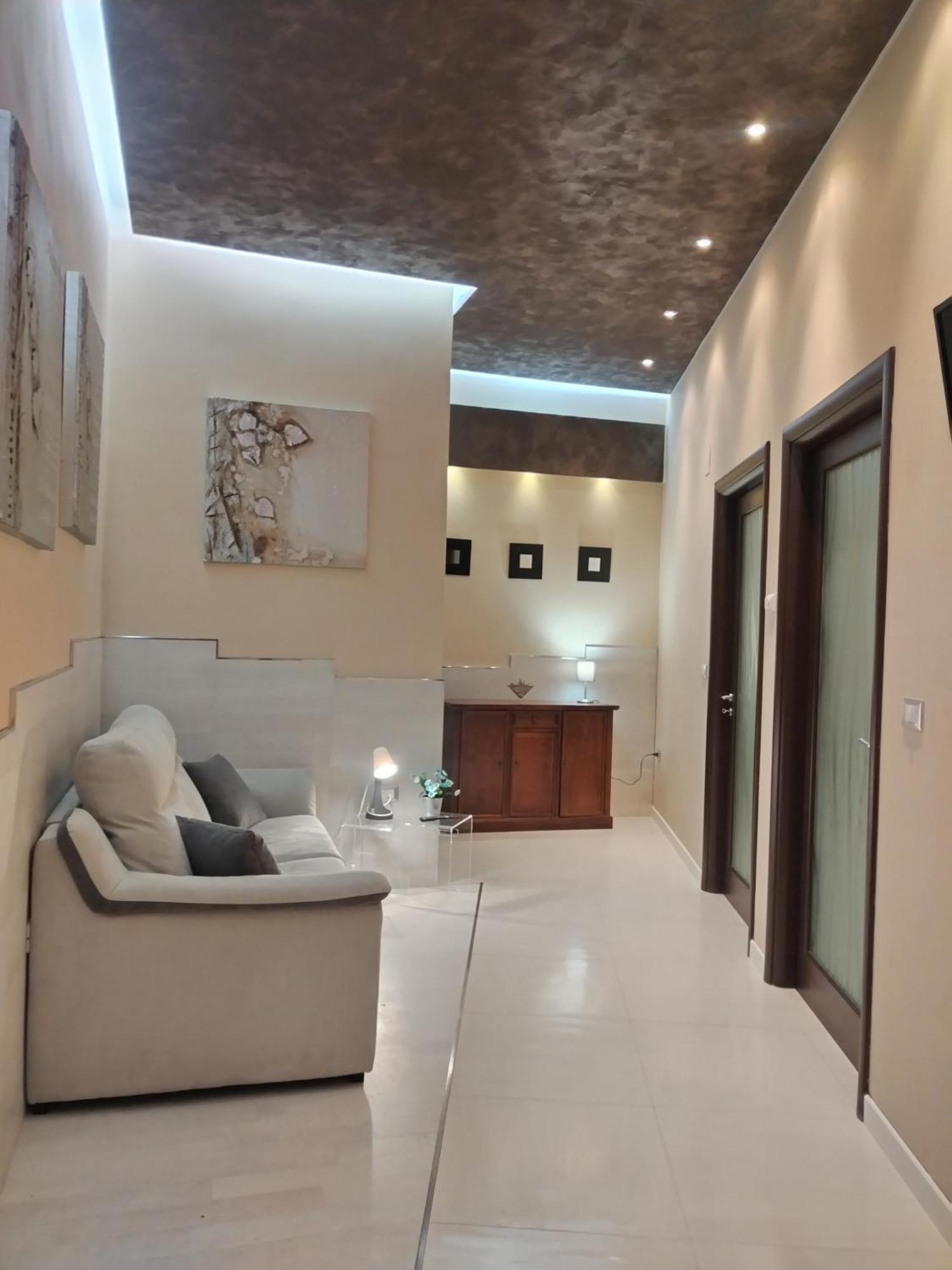 Апартаменты Twin House Тито Экстерьер фото